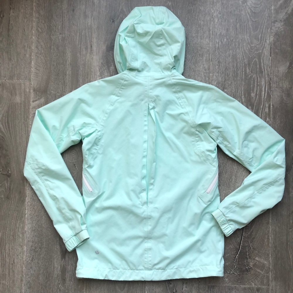 Lululemon Rise & Shine Jacket - Picture 13 of 16